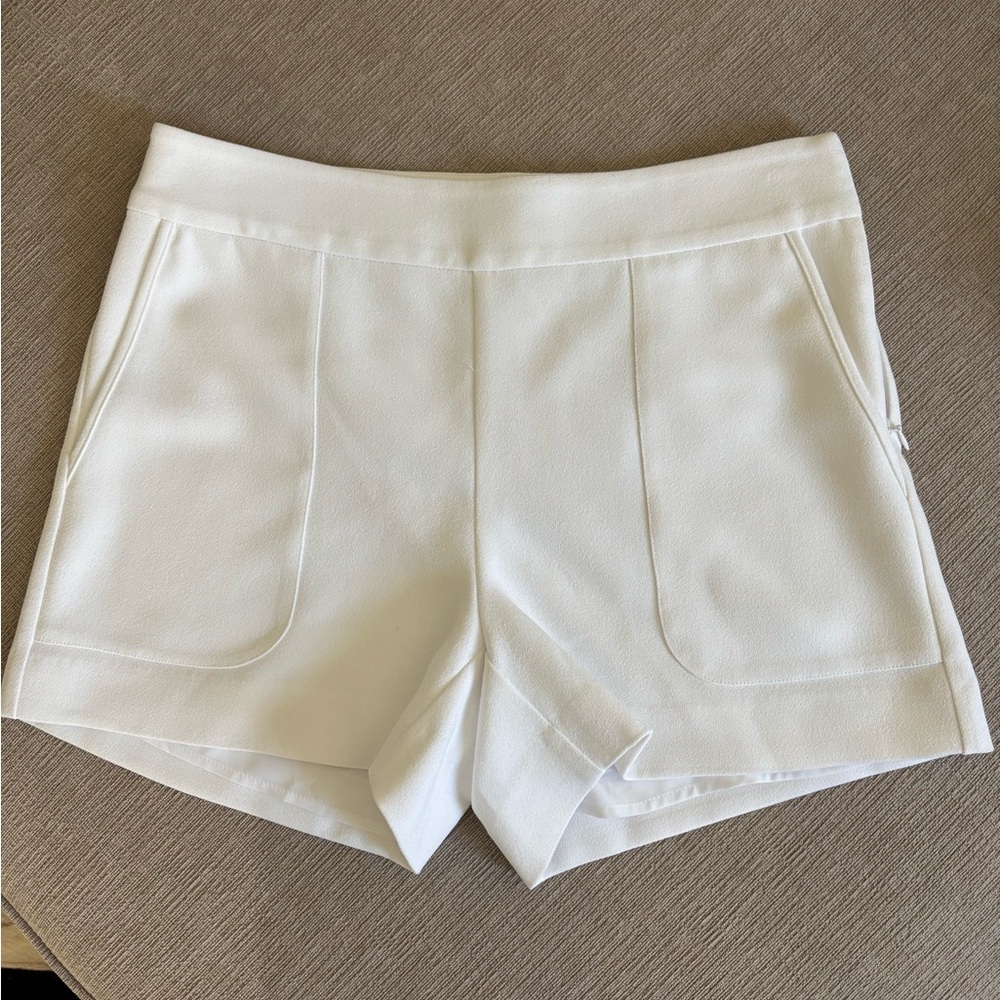 Never worn Marie Oliver White Women's Shorts